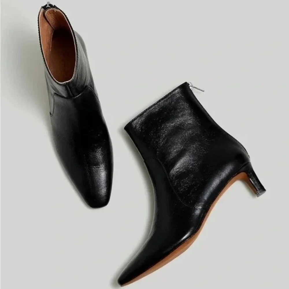 Madewell The Dimes Kitten-Heel Boot in Crinkle Leather NN026 Modern Elegance